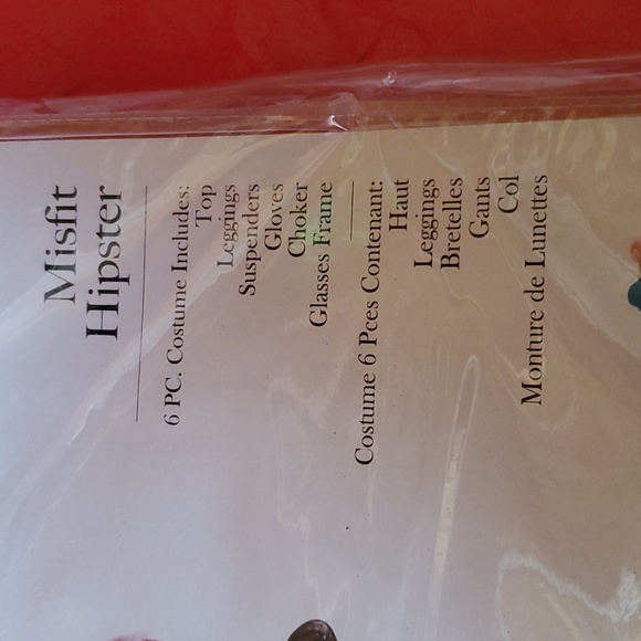 Misfit hipster - Picture 2 of 3